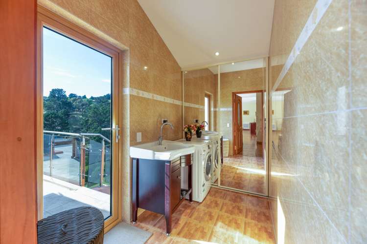 7 Craigieburn Lane Mount Pleasant_17