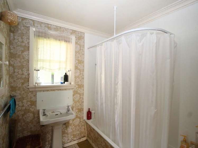 73 Ross Street Woodville_14