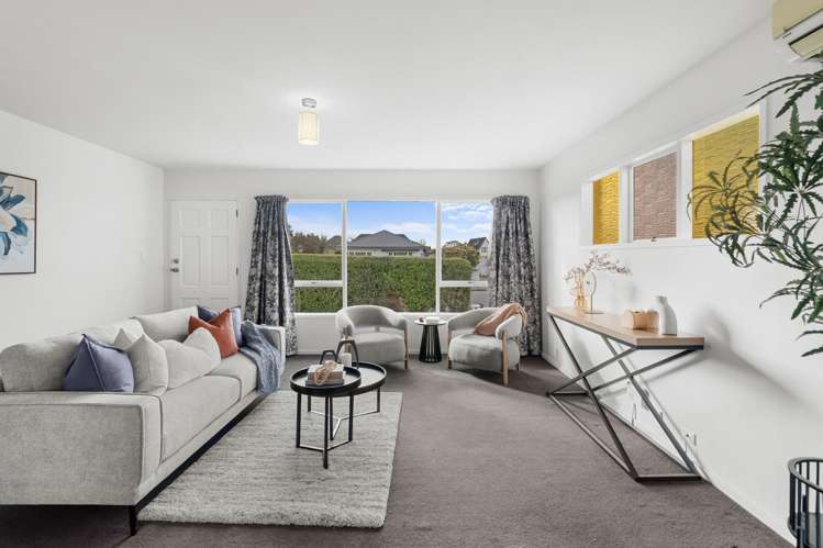 2/27 Burdale Street_1