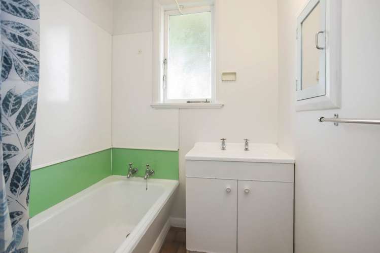 9 Pleasant Road Glen Eden_7