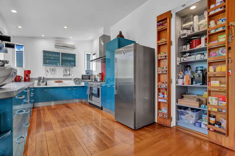 3 Lake Road Devonport_14