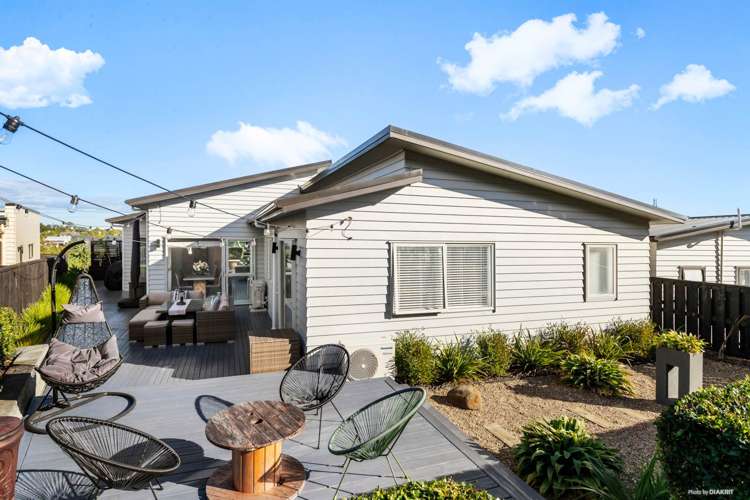 22 Knoll Rise Pukekohe_1