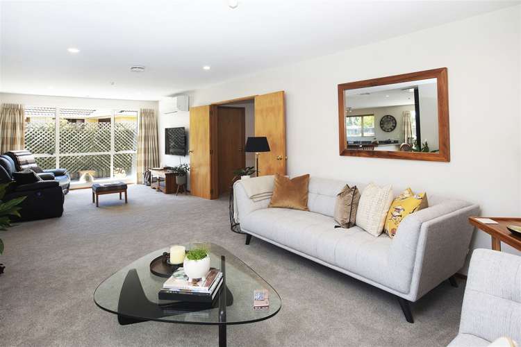 13 Oldham Place Darfield_5