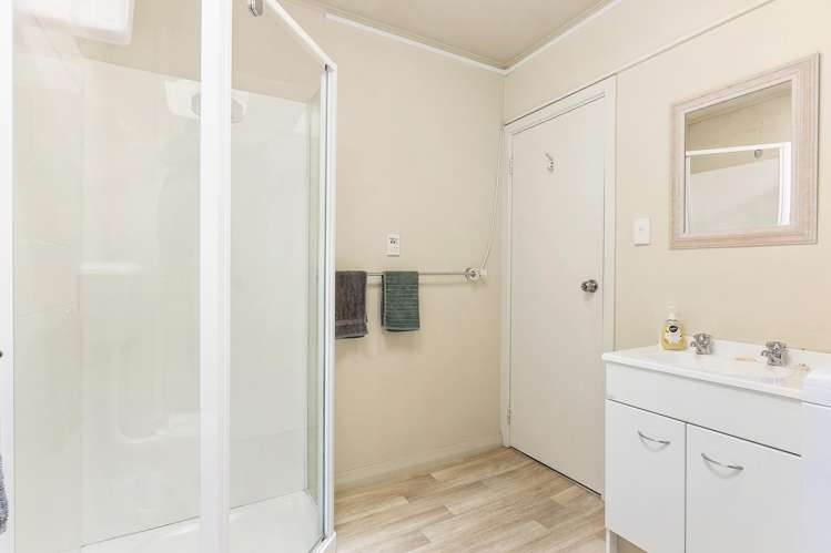 1/28 Rotoiti Street Johnsonville_13