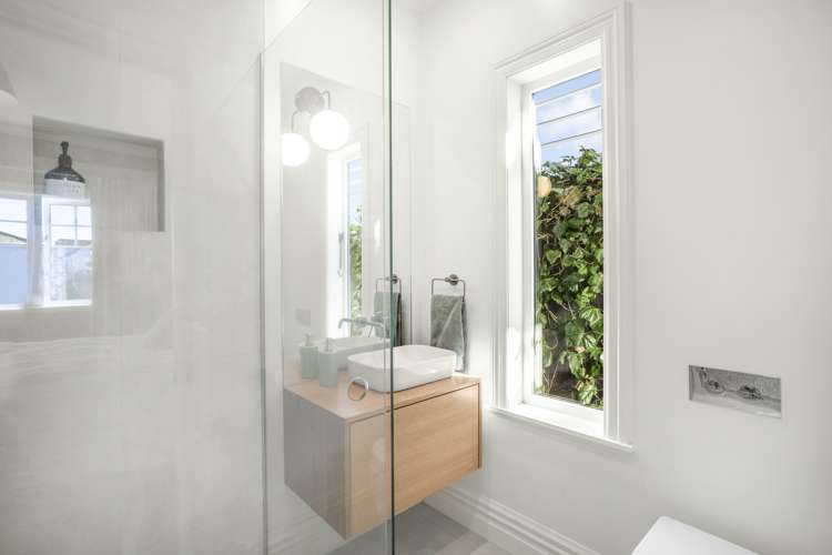 432 Jackson Street Petone_18