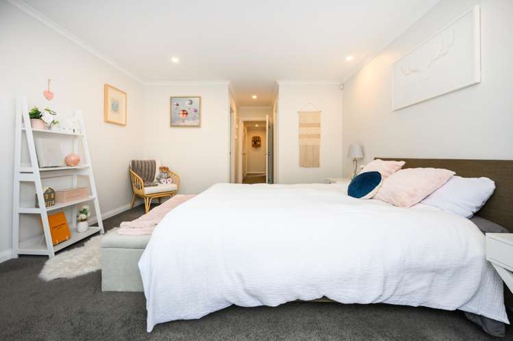 6 Ngaio Street West End_12