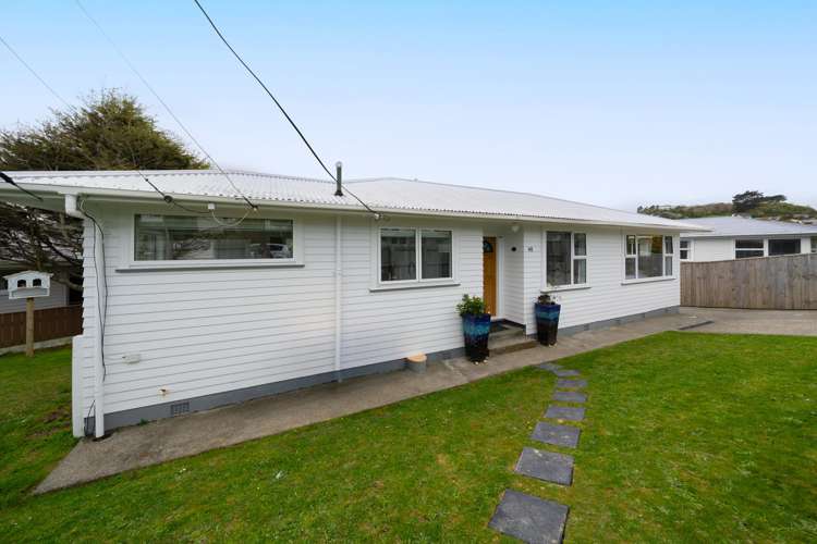 48 Mark Avenue Paparangi_16