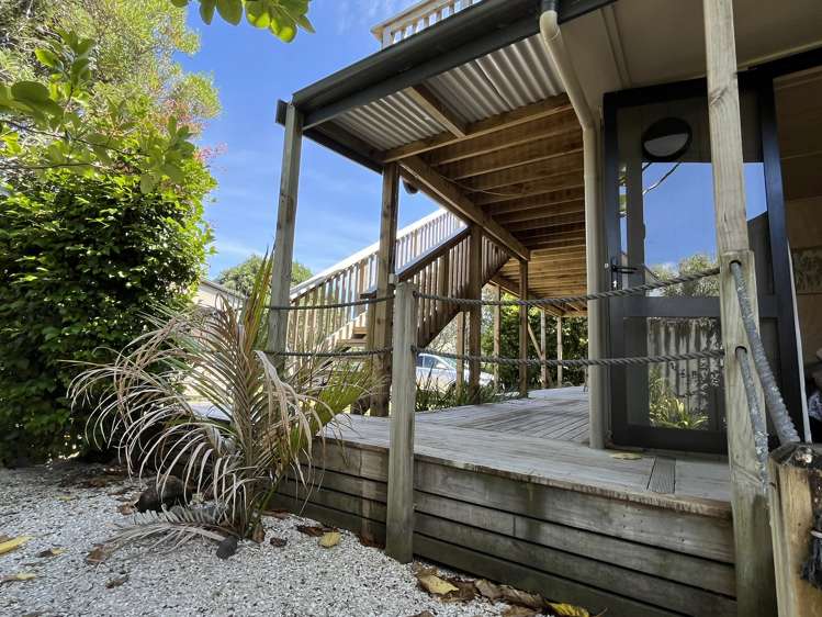 112 Winslow Place Matarangi_17