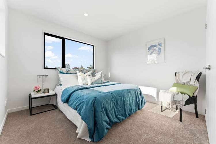 10C Serjeant Street Henderson_11