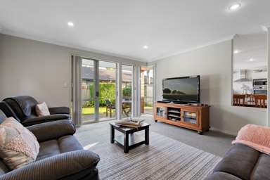 50 Roxbury Place_1