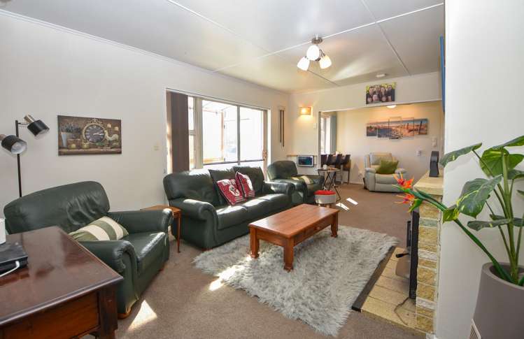 481 High Street South_5