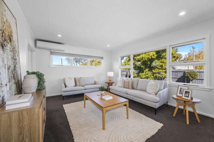 4 Adrian Place Shirley_1