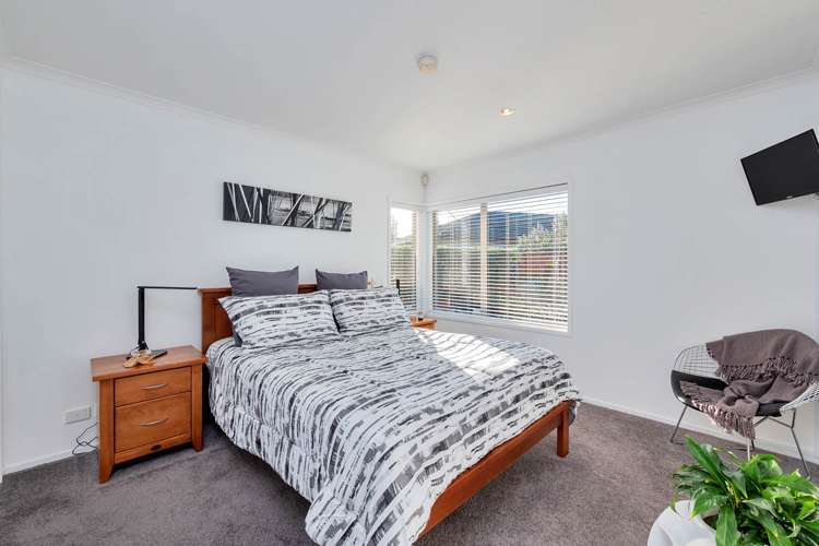 15 Russett Grove Henderson_25