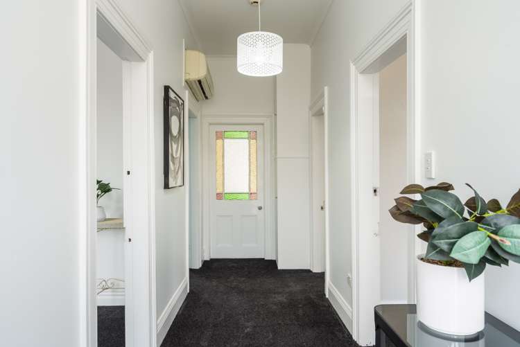 36 Carlyle Street North East Valley_5