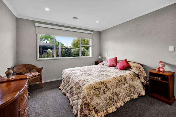 35 Cloten Road Stratford_10