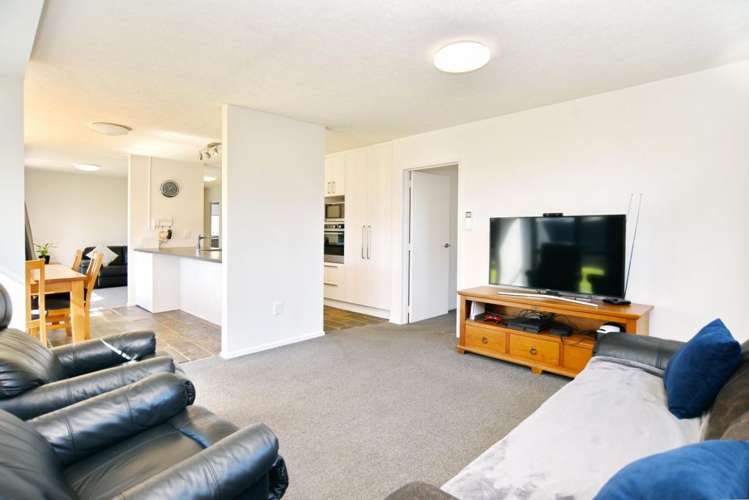56a Achilles Street Burwood_10