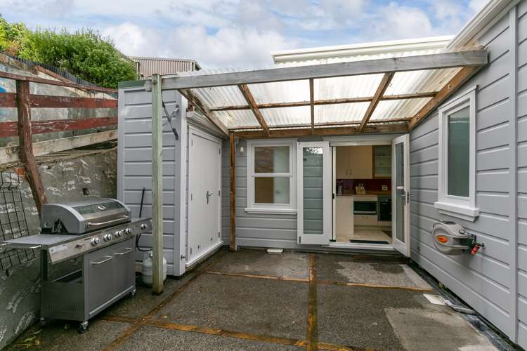 519 Adelaide Road Berhampore_12