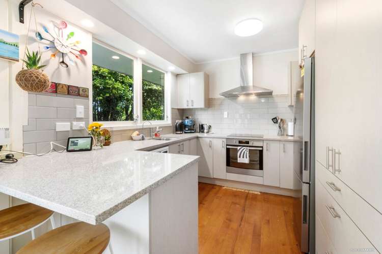 48 Callis Avenue Opaheke_2