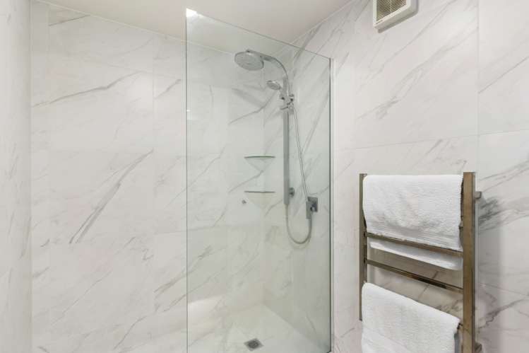 6/21 Clifton Road Hauraki_12