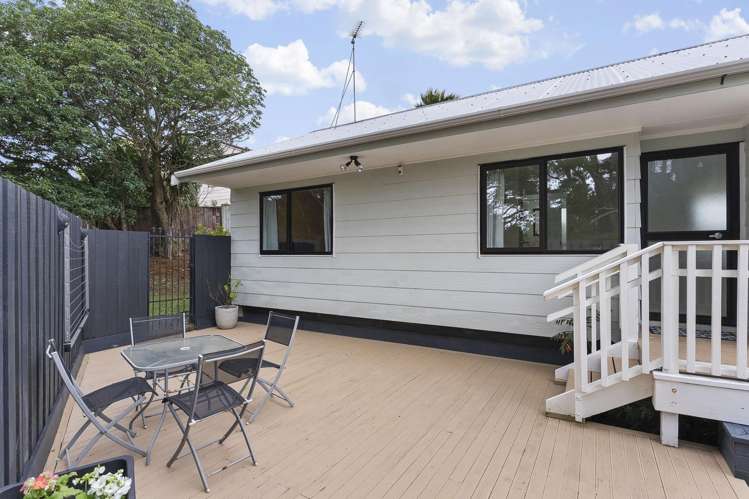 22 Everglade Drive Goodwood Heights_9