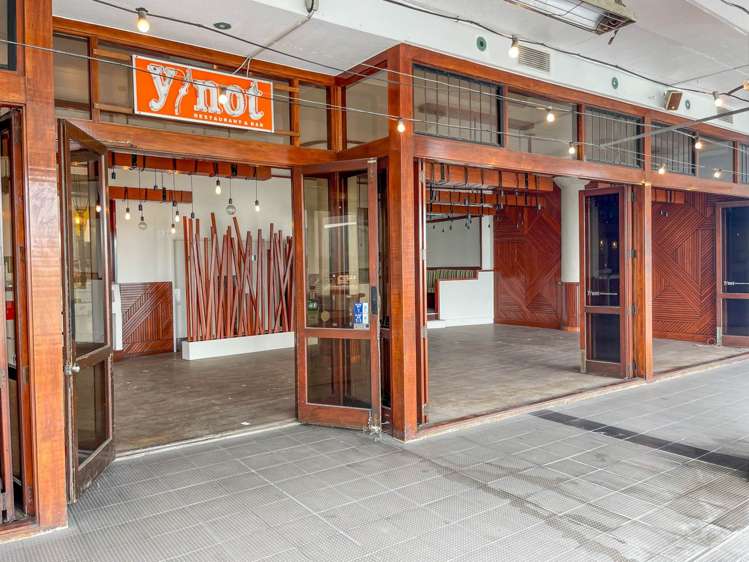 Unit 3/145 Quay Street City Centre_1