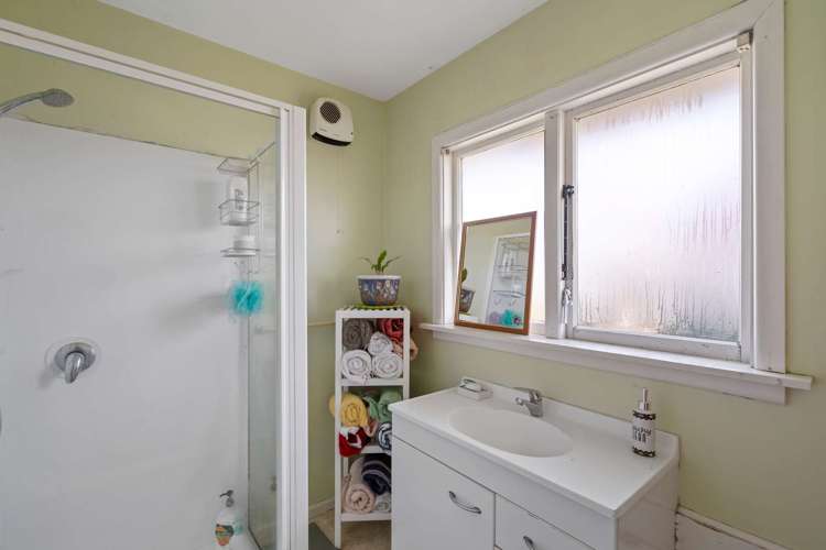 10 Carters Road Aranui_11