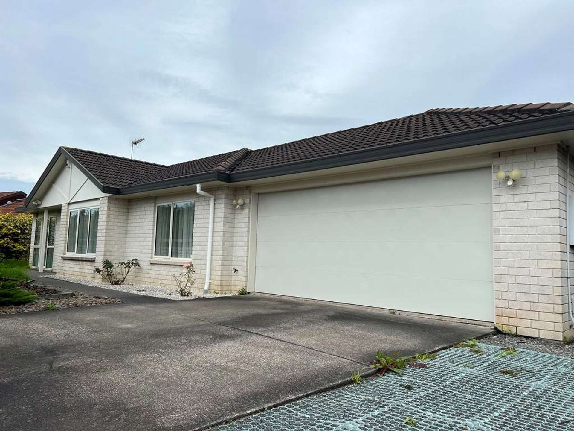 18 Tullis Place Pakuranga Heights_0