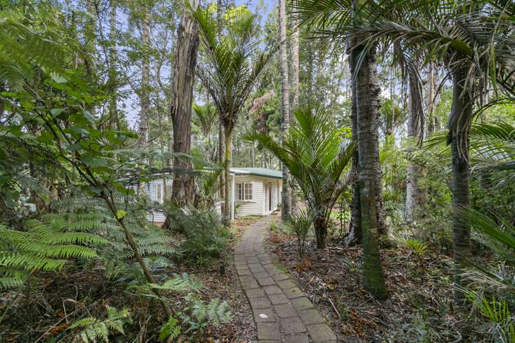 57 Otitori Bay Road Titirangi_12