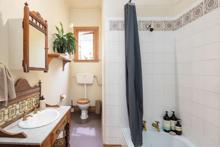 57 Canterbury Street Lyttelton_10