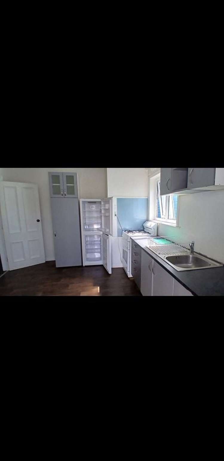 2/87 Rintoul Street Newtown_5