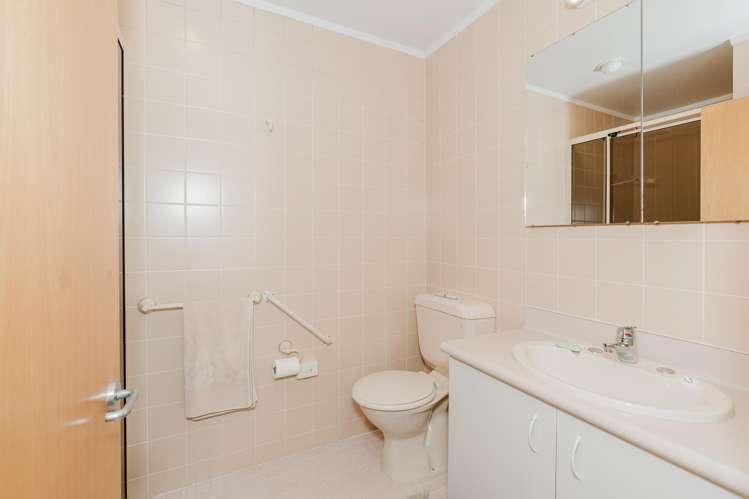 57 Grosvenor Gardens Flagstaff_14