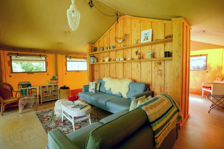 403 Shoal Bay Road Great Barrier Island_11