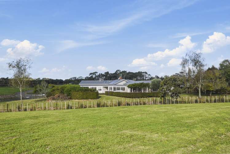 55 Barrett Road Riverhead_20