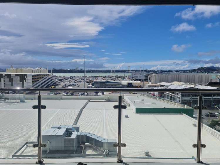 805/30 Beach Road Auckland Central_7