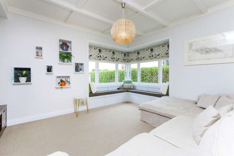 14 Tui Street Point Chevalier_5