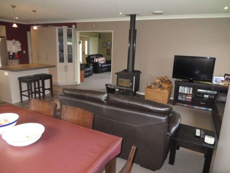 17 Tennyson Avenue Kelvin Grove_4