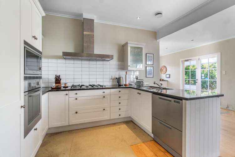 17 Entrican Avenue Remuera_8