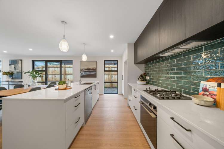 130 Silverstream Road Crofton Downs_12