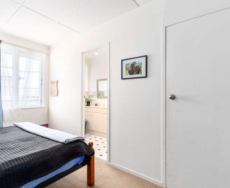 124 High Street Bulls_10