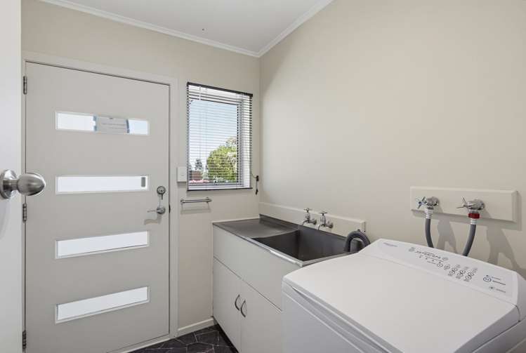 2 Boulton Road Levin_11