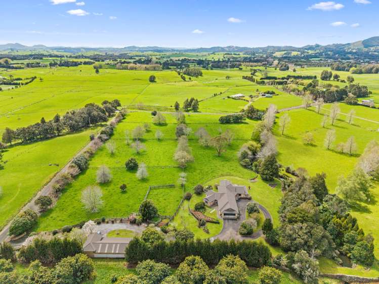 70 Watrous Downs Maungatapere_2