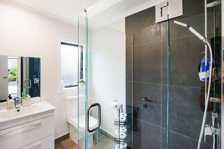 24b Roberts Line Kelvin Grove_12