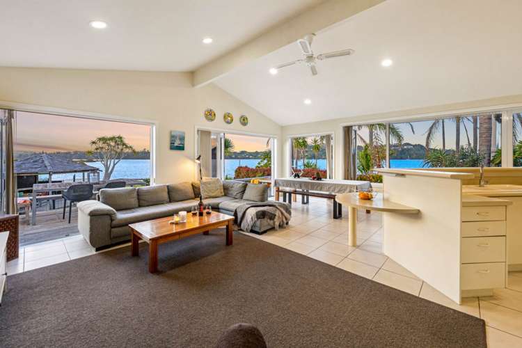 46 The Terrace Herald Island_9