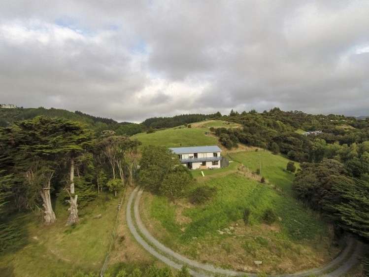 102 Paekakariki Hill Road Pauatahanui Porirua City Houses for