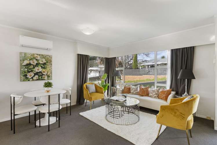 39C Kaipatiki Road (also known as 39C Emirau Place) Glenfield_3