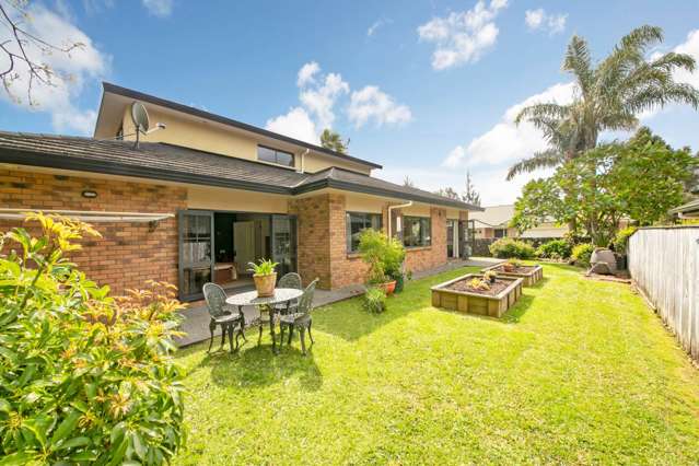 16 Greenwoods Close Titirangi_2