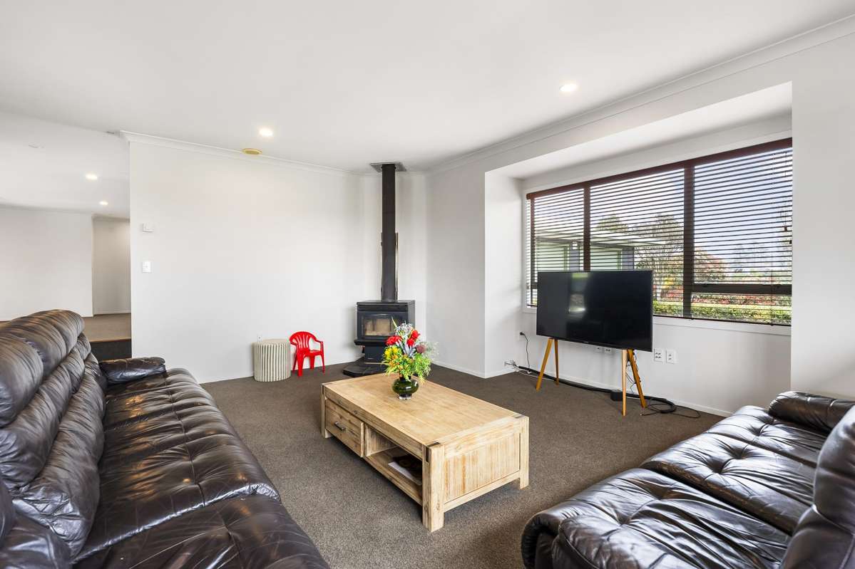 17 Brewster Road_3