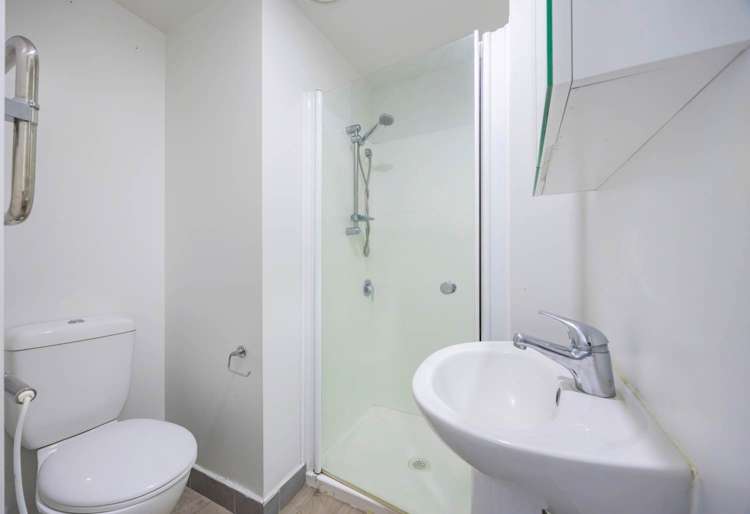 8j/147 Hobson Street Auckland Central_8