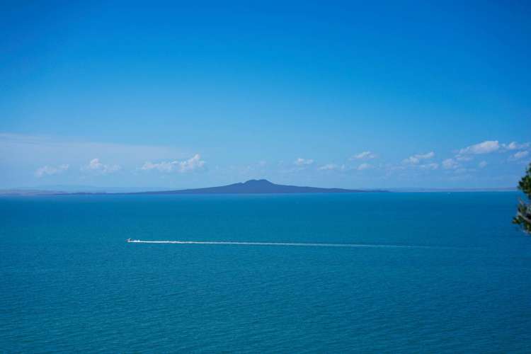 55 Hawaiian Parade Arkles Bay_31