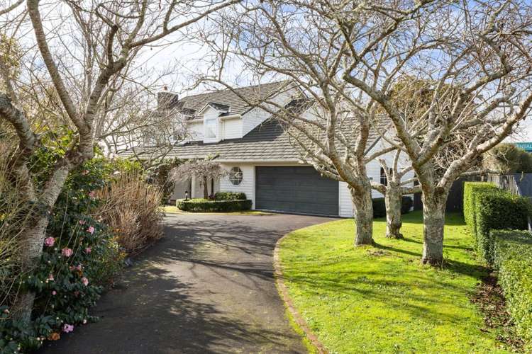 44 Heritage Avenue_1